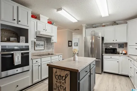 20 Woodline Drive Odenville AL 35120