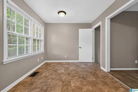 1613 Barrington Lane NE Center Point AL 35215