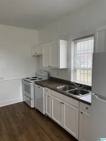 809 4th Street W Birmingham AL 35204