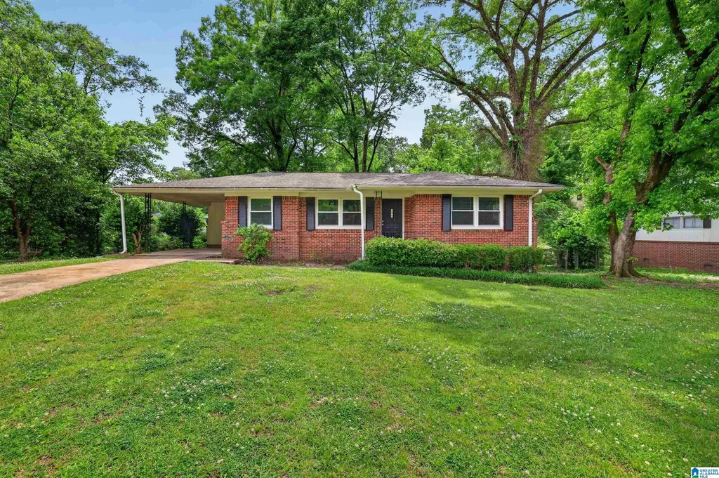 394 Fernbrook Avenue Birmingham AL 35215