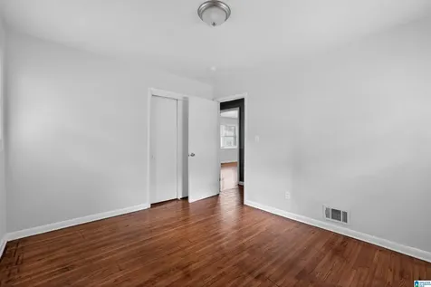 394 Fernbrook Avenue Birmingham AL 35215