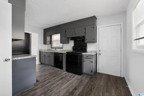 394 Fernbrook Avenue Birmingham AL 35215