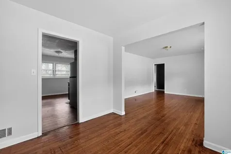 394 Fernbrook Avenue Birmingham AL 35215