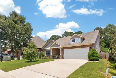 1036 Pine Valley Drive Calera AL 35040