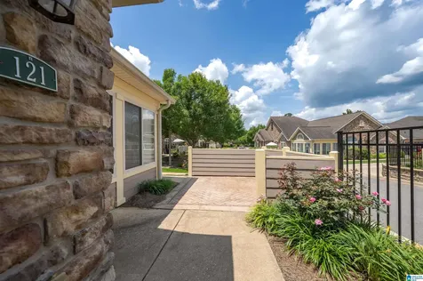 121 Cornerstone Court Birmingham AL 35022