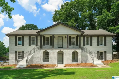 1306 7th Place Pleasant Grove AL 35127