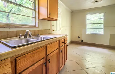 522 64th Street Fairfield AL 35064