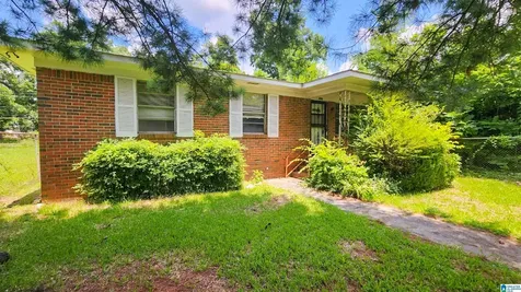 522 64th Street Fairfield AL 35064