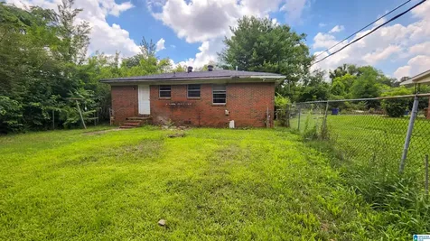 522 64th Street Fairfield AL 35064