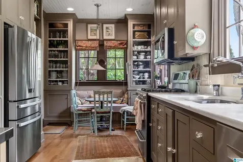 212 Poinciana Drive Homewood AL 35209