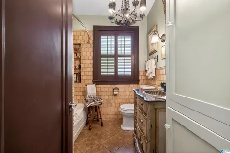 212 Poinciana Drive Homewood AL 35209