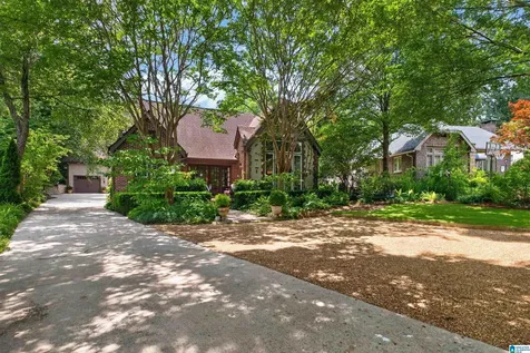 212 Poinciana Drive Homewood AL 35209