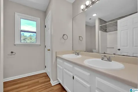 625 Olde Towne Lane Alabaster AL 35007