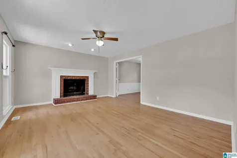 625 Olde Towne Lane Alabaster AL 35007