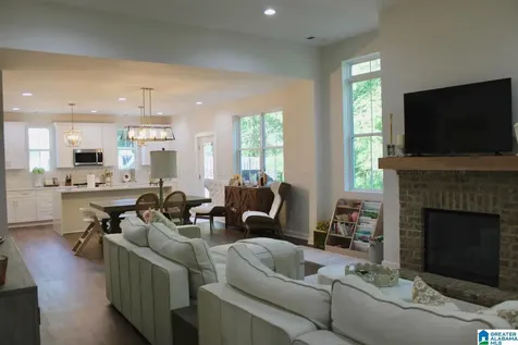 3636 Vanderbilt Way Fultondale AL 35068