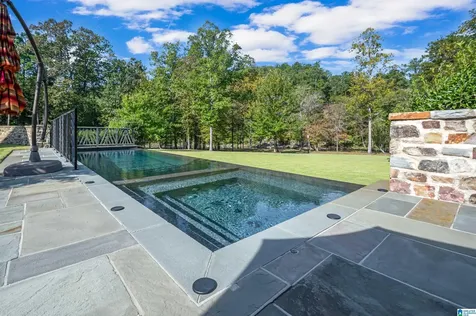 8715 Shades Falls Way Birmingham AL 35022