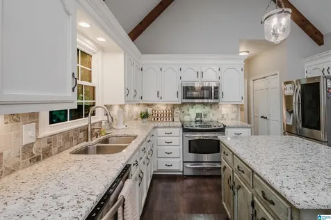 1389 Belmont Lane Helena AL 35080