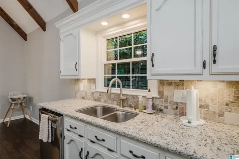 1389 Belmont Lane Helena AL 35080