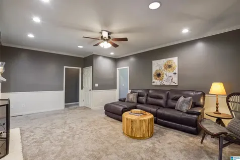 106 Tomahawk Circle Pelham AL 35124