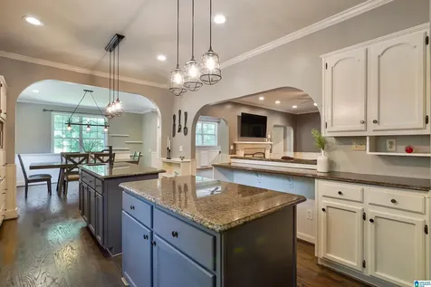106 Tomahawk Circle Pelham AL 35124