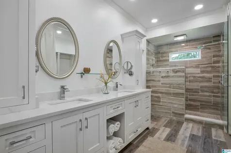 106 Tomahawk Circle Pelham AL 35124