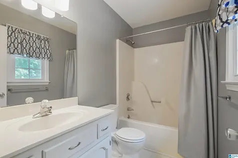 106 Tomahawk Circle Pelham AL 35124