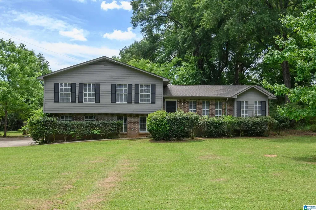 101 Shady Lane Alabaster AL 35007