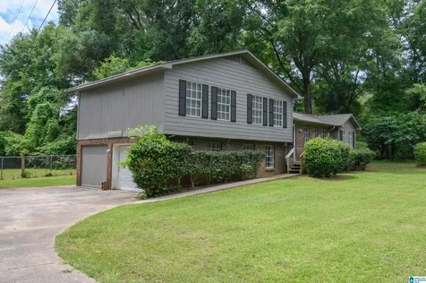 101 Shady Lane Alabaster AL 35007
