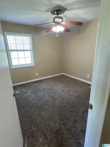 1657 4th Place NW Center Point AL 35215