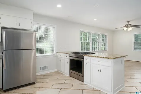 1128 Forest View Lane Vestavia Hills AL 35216