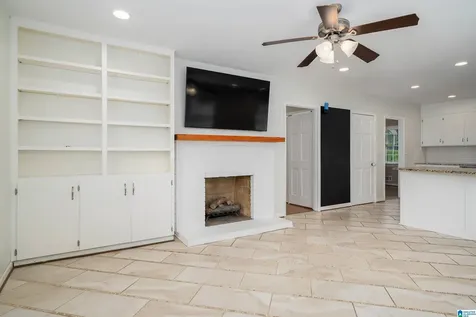 1128 Forest View Lane Vestavia Hills AL 35216