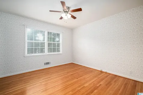1128 Forest View Lane Vestavia Hills AL 35216