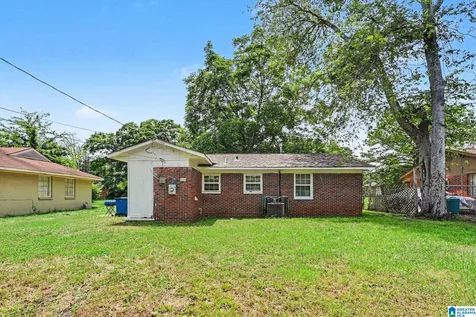 549 Henson Street Midfield AL 35228