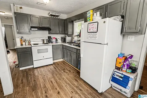 549 Henson Street Midfield AL 35228