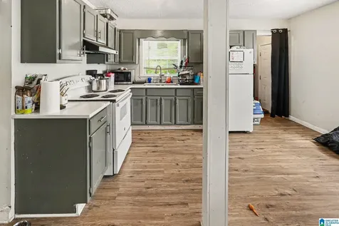 549 Henson Street Midfield AL 35228