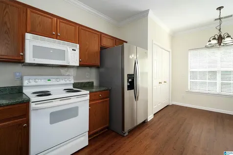 562 Summit Circle Fultondale AL 35068