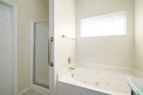 562 Summit Circle Fultondale AL 35068