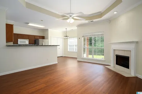 562 Summit Circle Fultondale AL 35068