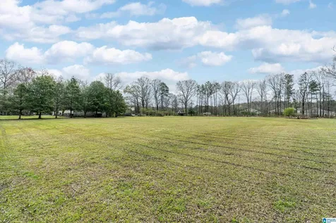 6713 Loveless Park Loop Bessemer AL 35022