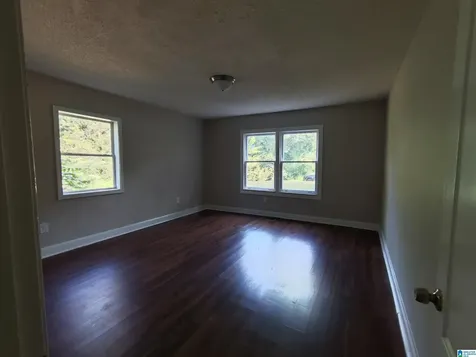 5223 Loop Road Birmingham AL 35224