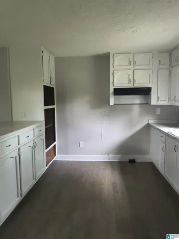 5223 Loop Road Birmingham AL 35224