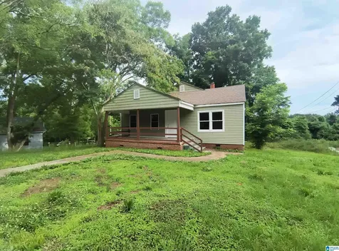 5223 Loop Road Birmingham AL 35224