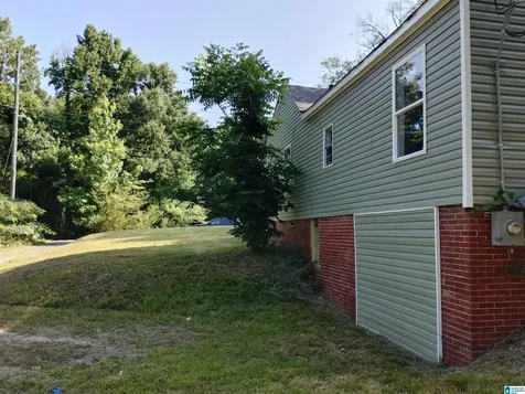 5223 Loop Road Birmingham AL 35224