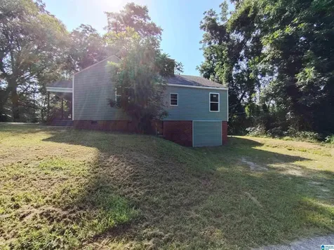 5223 Loop Road Birmingham AL 35224