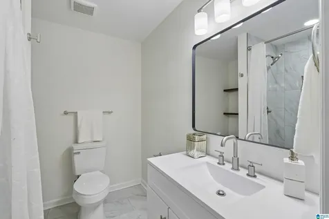 112 Whitecap Circle Alabaster AL 35007