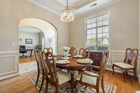 5128 Overlook Circle Bessemer AL 35022