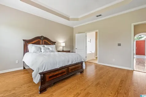 5128 Overlook Circle Bessemer AL 35022