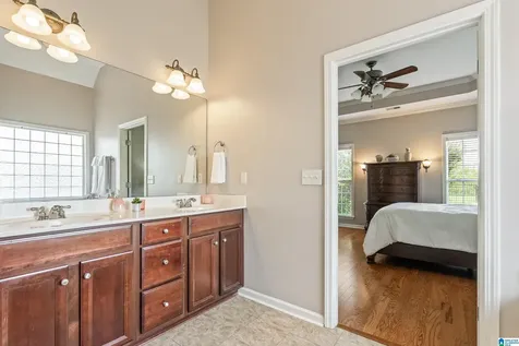 5128 Overlook Circle Bessemer AL 35022