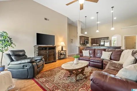 5128 Overlook Circle Bessemer AL 35022