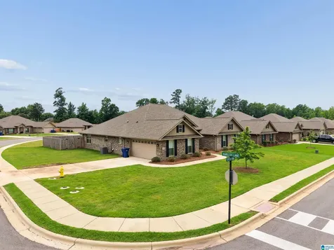 301 Tupelo Trail Alabaster AL 35007